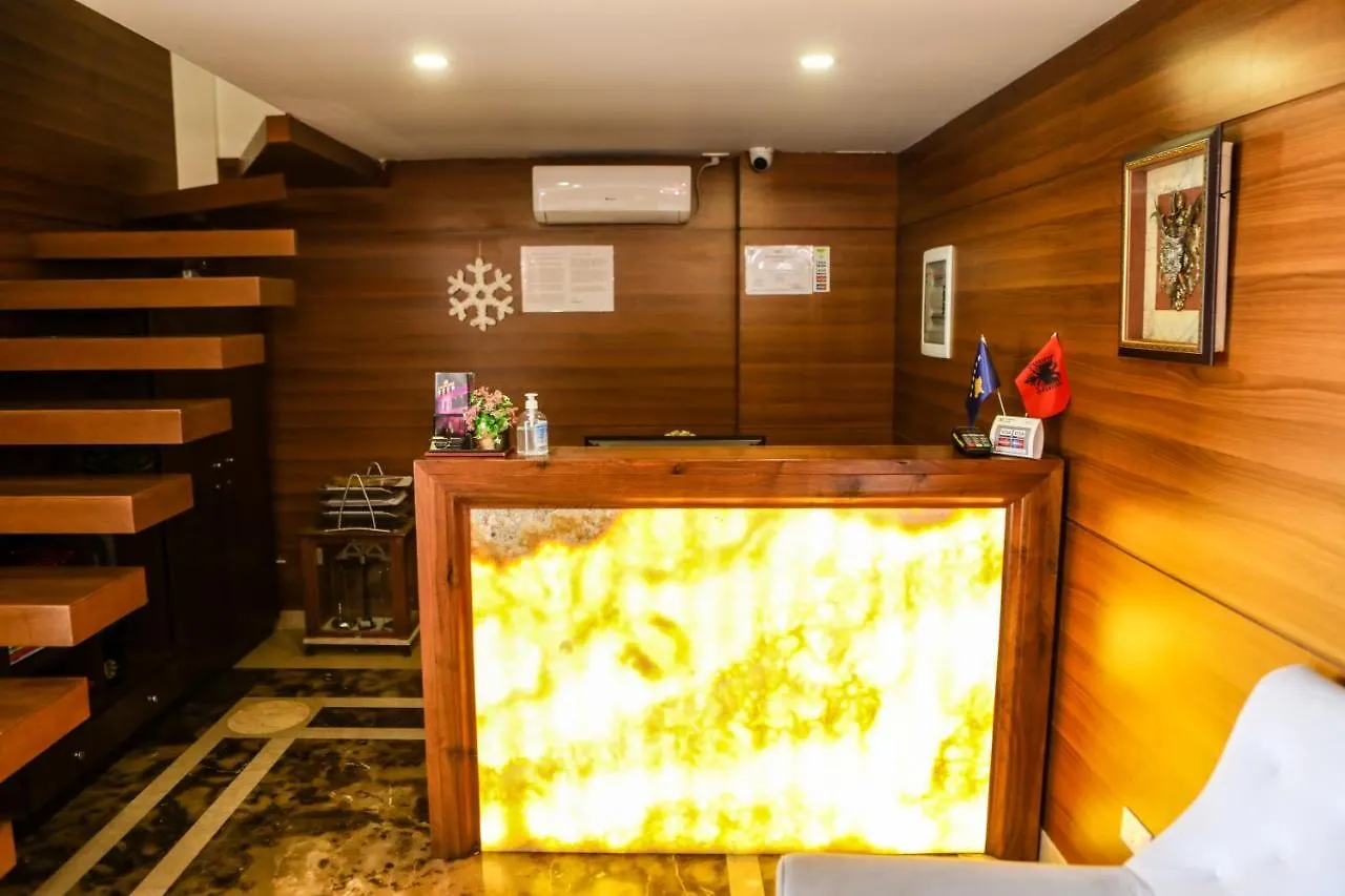 Hotel Golden Ring Resort Farke e Madhe