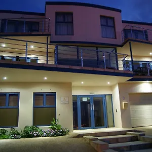 Magellan's Passage Hotel