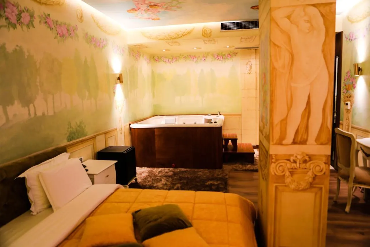 Golden Ring Resort Farke e Madhe