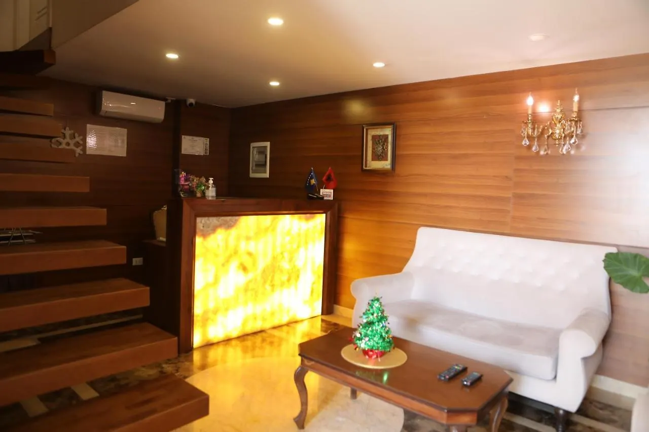 Golden Ring Resort Farke e Madhe